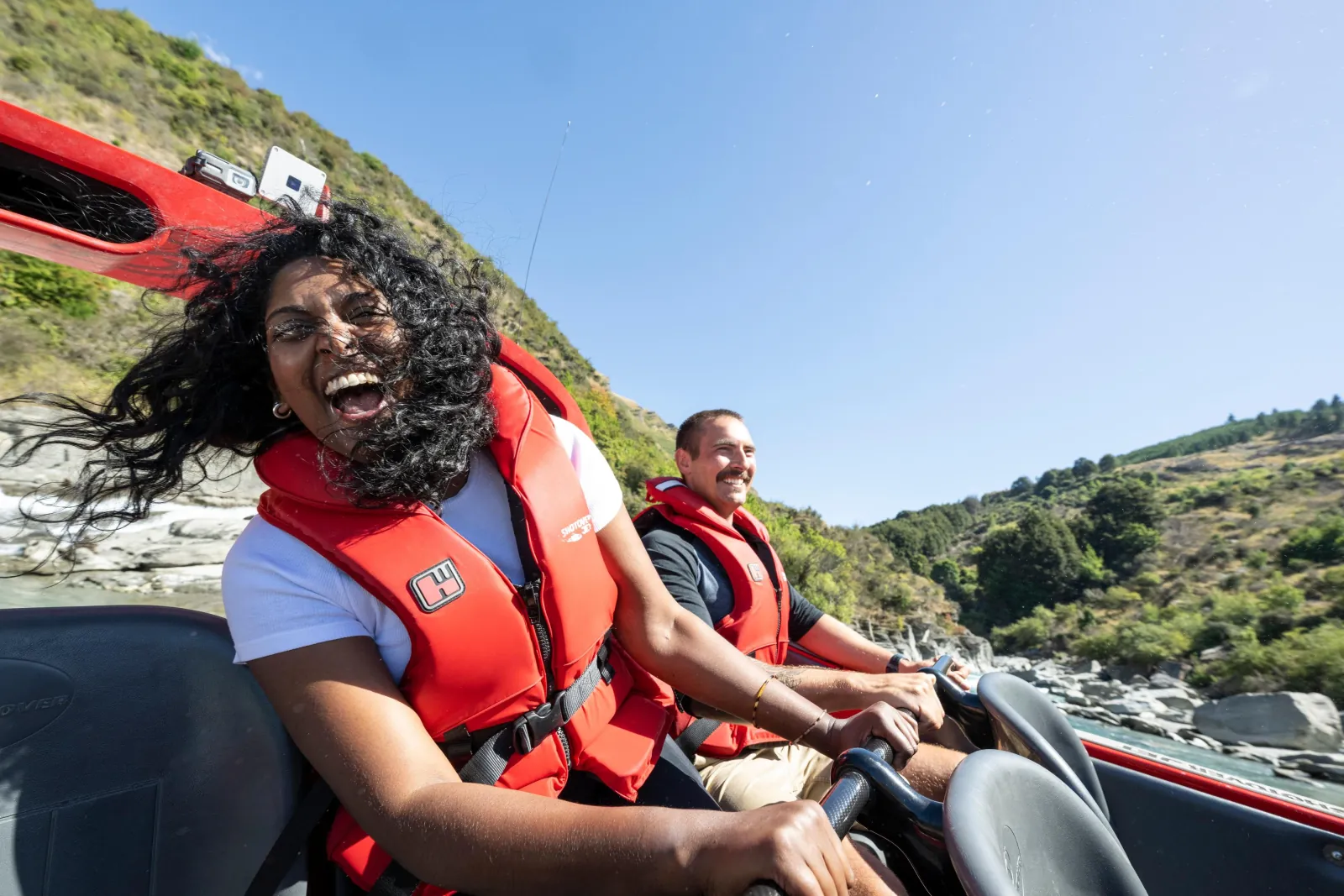 Queenstown: Shotover River Extreme Jet Boat Experience - photo 4