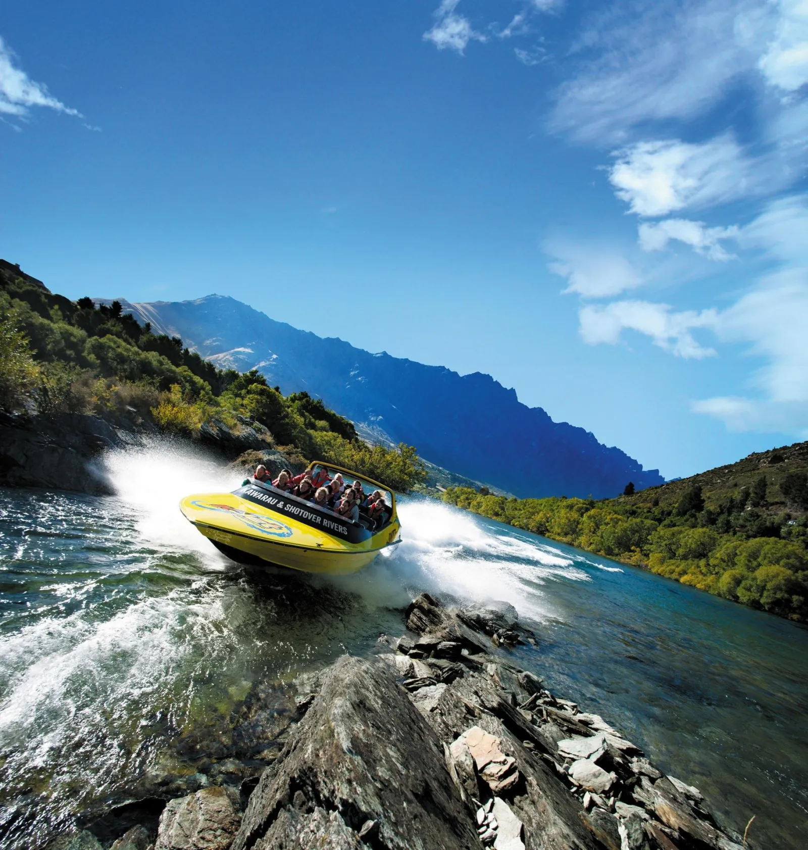 Queenstown: Shotover River and Kawarau River Jet Boat Ride - photo 4